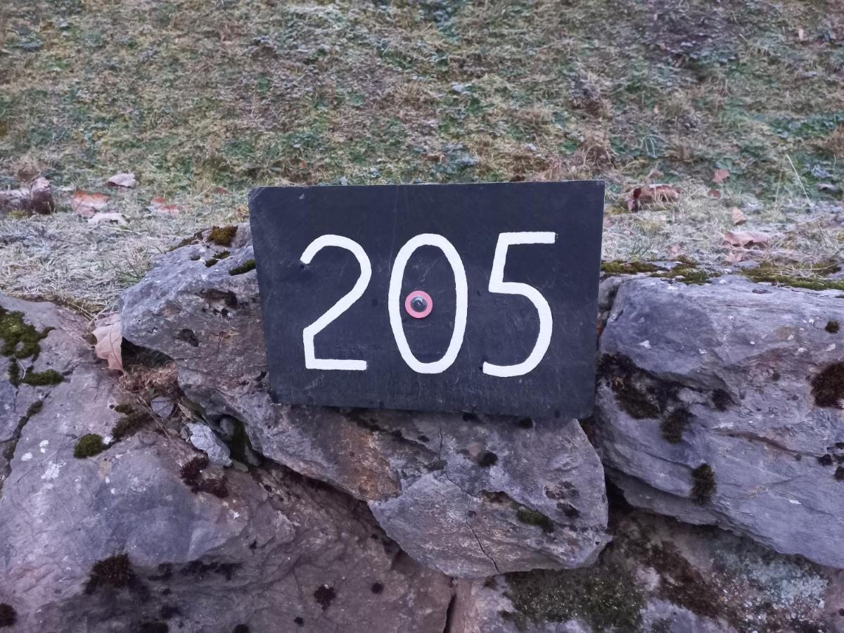 Studio Tres Bien Situe, Belle Vue, Parking Prive Bagnères-de-Bigorre Zewnętrze zdjęcie